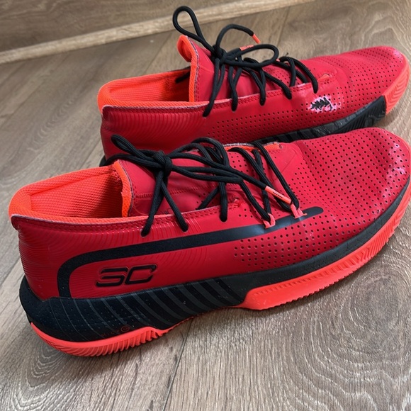 Under Armour SC 3Zero 3 Red size 10 basketball shoes - Picture 3 of 9
